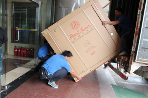 浩口原种场钢琴贵重工艺品无忧运